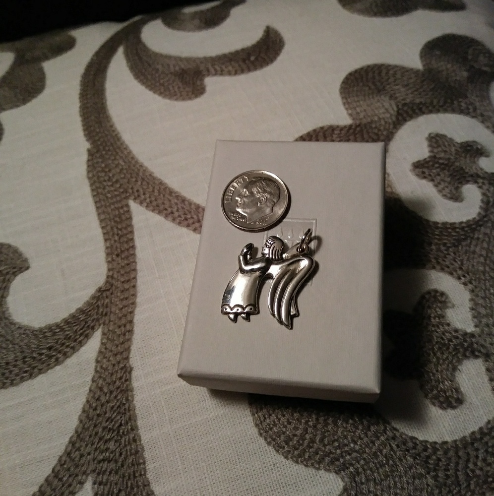 James Avery RETIRED Charm